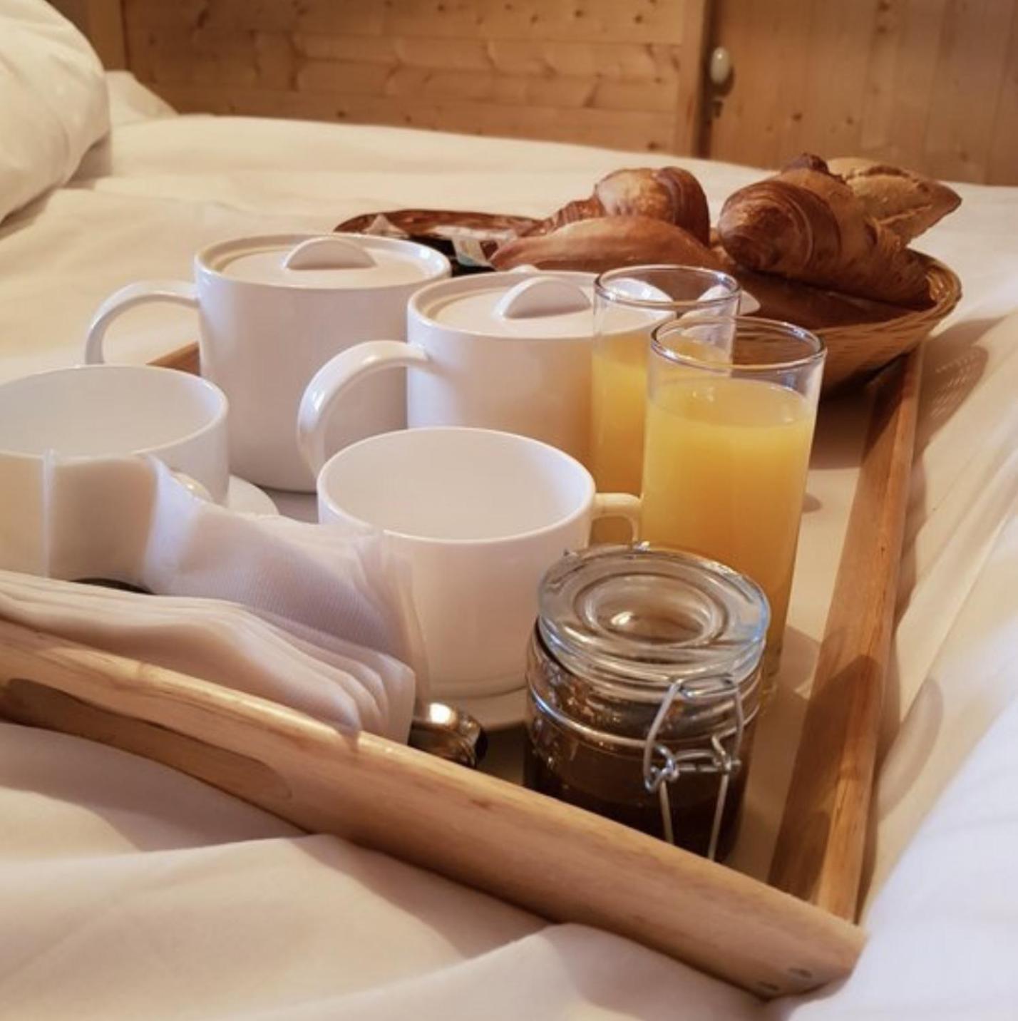 Relais Mont Jura Adults Only Bed & Breakfast Lélex Eksteriør bilde