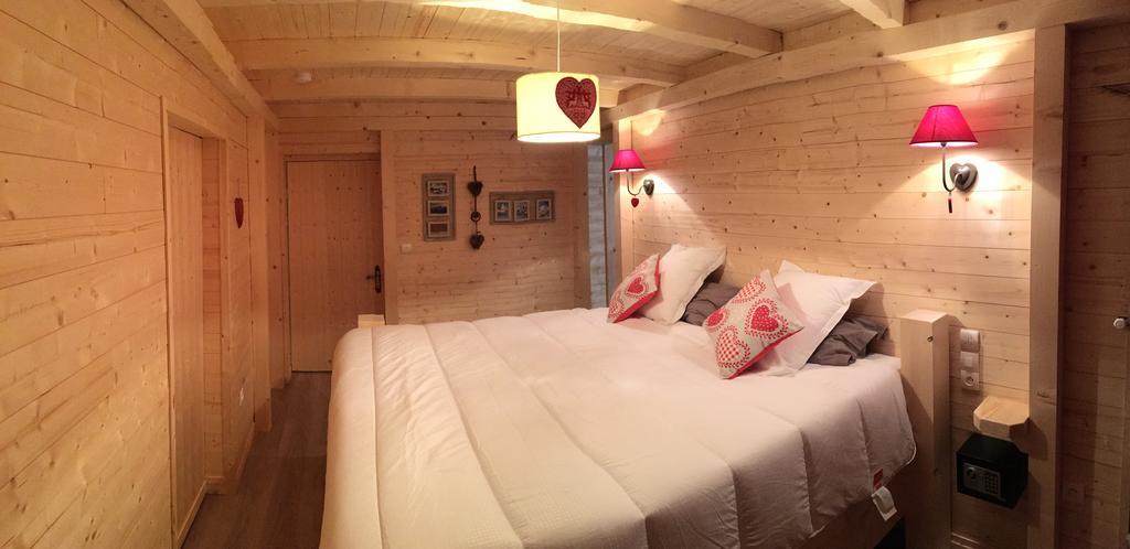 Relais Mont Jura Adults Only Bed & Breakfast Lélex Rom bilde