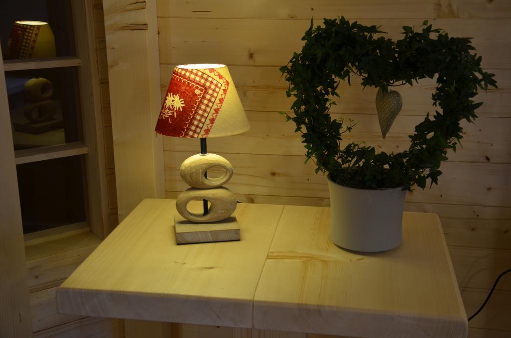 Relais Mont Jura Adults Only Bed & Breakfast Lélex Rom bilde
