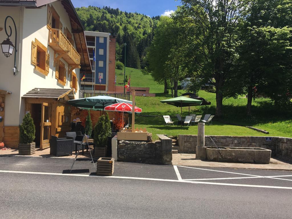 Relais Mont Jura Adults Only Bed & Breakfast Lélex Eksteriør bilde